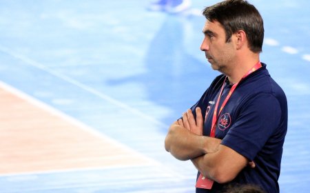 D2F - Nantes Handball Féminin - Camille Comte, coach  : « Nous avons 9 entraînements par semaine en ce moment »