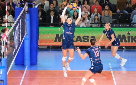 Saforelle Power 6 - Neptunes de Nantes - Ella-May Powell, la cheffe d’orchestre multi-fonctions