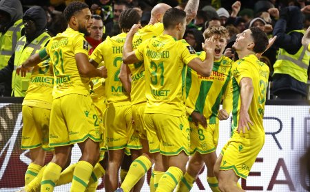 Ligue 1 : FC Nantes 1 – Lille 0 : A 10 contre 11, les Canaris s’imposent face à une petite équipe de Lille