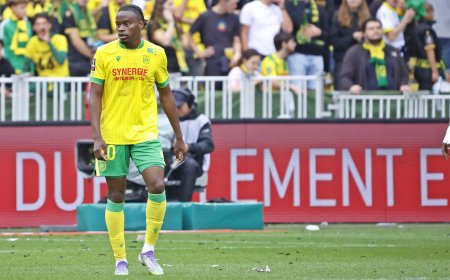 Ligue 1 : OL 3 – 0 FC Nantes : A 10 contre 11 pendant 45 minutes, les Canaris ont sombré