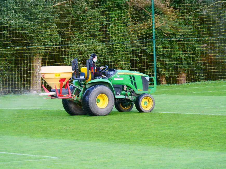 « Les jardiniers du FC Nantes sont de fins techniciens »