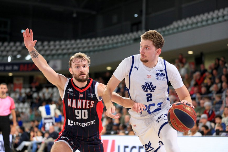 Nantes Basket Hermine : Lucas Bourhis : « j’ai fait le choix de la stabilité »