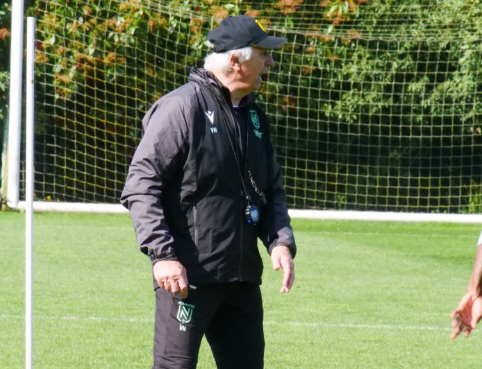 FC Nantes : Vahid Halihodzic : "J'ai déjà constaté des progrès tactiques et physiques"