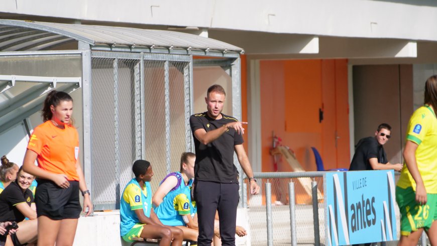 Nicolas Chabot avant OL Lyonnes – FC Nantes Féminines : « 95% des équipes perdent contre Lyon. Soit on est une équipe parmi les autres, soit on fait quelque chose d'extraordinaire. »