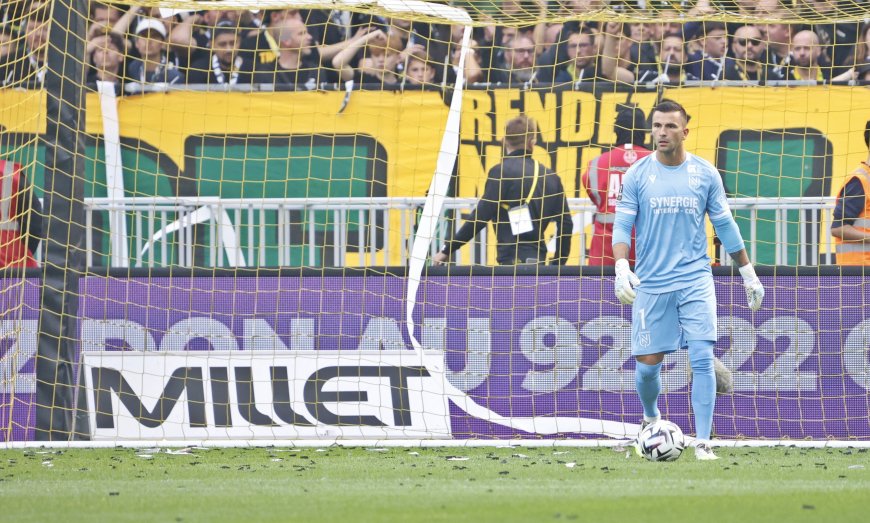 FC Nantes : Anthony Lopes : « Les supporters méritent beaucoup plus »