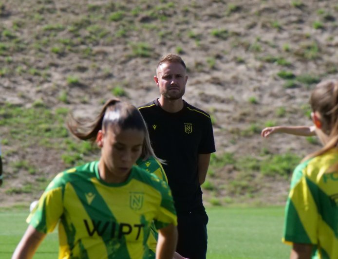 FC Nantes Féminines : Nicolas Chabot : « Beaucoup de freins autour de l'environnement nantais rendent difficile le développement »