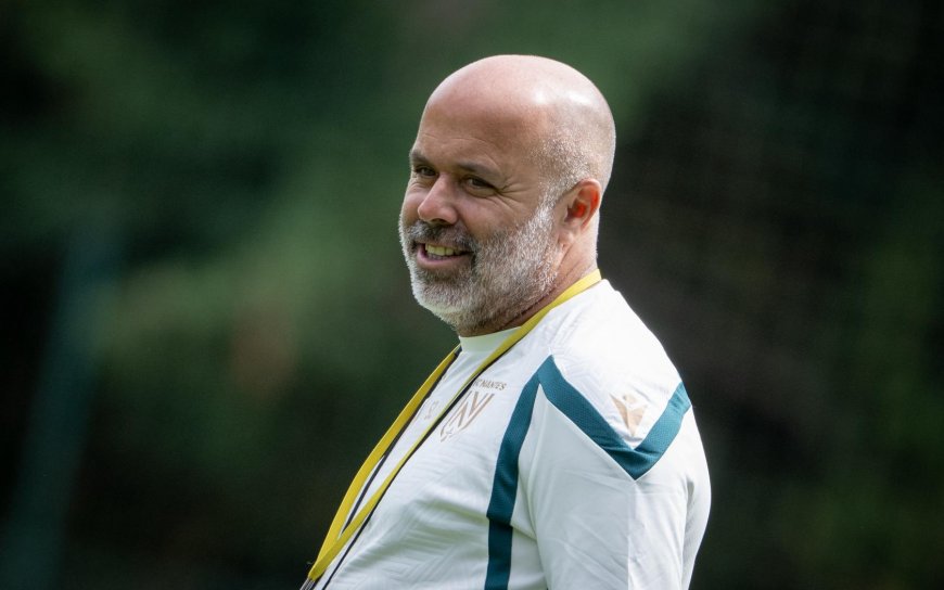 FC Nantes : Stéphane Ziani, entraineur principal de la réserve : « Je suis très connecté à mes joueurs »