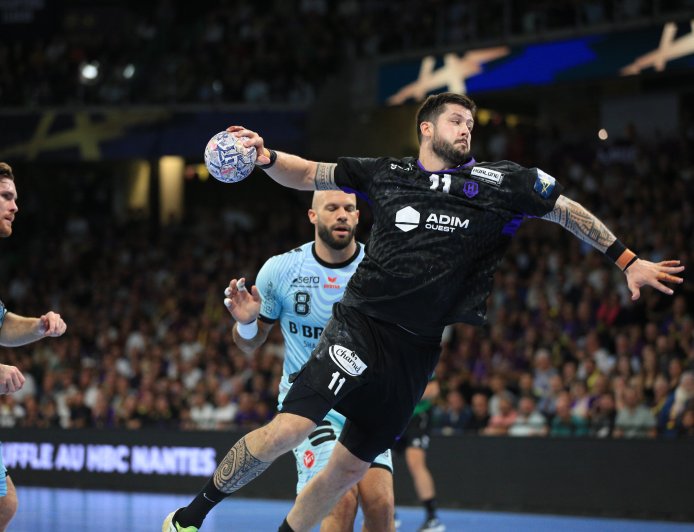 EHF Champions League : HBC Nantes 33 - 25 Melsungen : Le H asphyxie les Allemands et remonte son retard acquis à l'aller